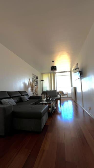Superbe Appartement 2 Chambres Avec Vue Sur La Mer Et La Montagne Marsilia Exterior foto
