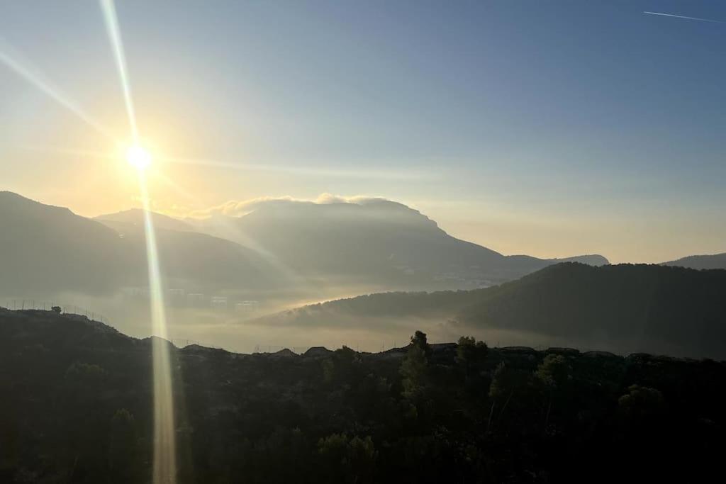 Superbe Appartement 2 Chambres Avec Vue Sur La Mer Et La Montagne Marsilia Exterior foto